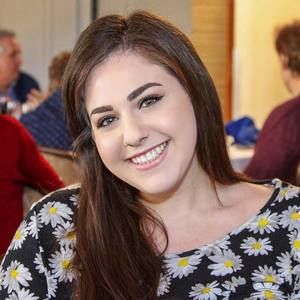 Meet your Posher, Alyssa